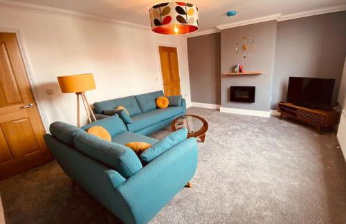 Luxury 2 bed apt 4 mins from M6 J44 pet friendly, - Foto 1