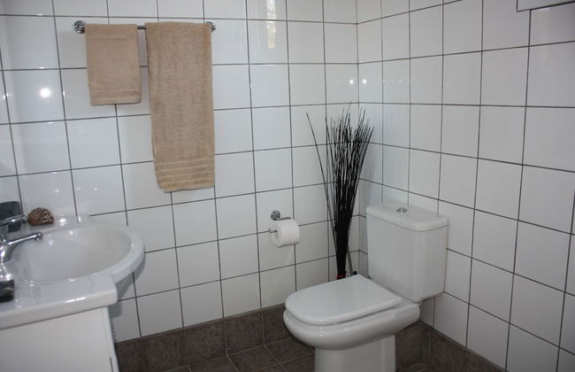 Villa With Private Beach - Photo 11