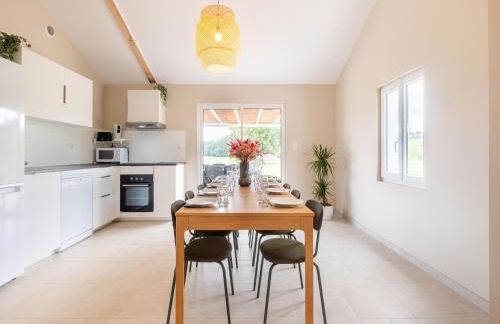 Charming Holiday Home with Private Pool - Foto 10