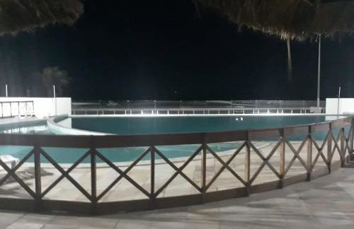 Apartamento BEIRA-MAR com 2 quartos - Foto 62