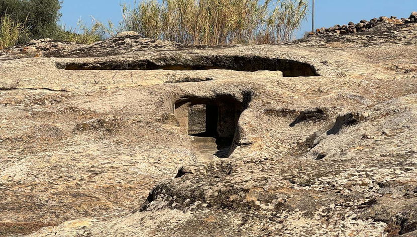 Une des tombes de la Domus de Janas