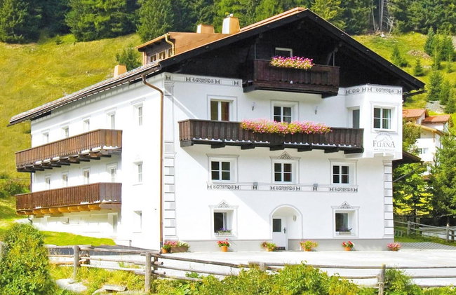 Apartment in Ischgl Overlooking the Mountains - Photo 21