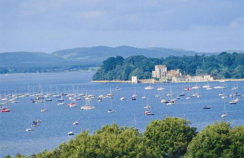 CHURCH ROAD by BOURNECOAST - A Spacious Bungalow in the Popular Hengistbury Head Area Near the Sandy Beaches - HB5830 - Foto 30