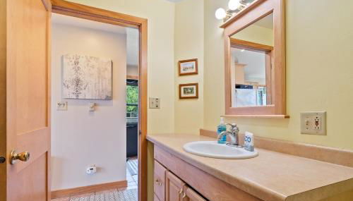 Sunset Shores - Lakeside Cabin #1 by Simple Life Rentals - Foto 4