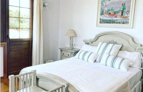 LA CALMA Espectacular villa con jardín y piscina en Menorca - Foto 12