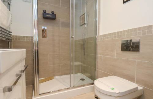 Premier, Transit & Lady Hilda Engine Shed - Photo 21