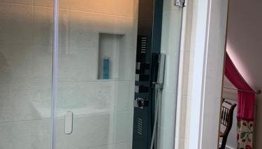 Bugley Cottage - Foto 5, Shower