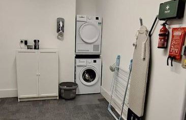 2 Ensuite beds house, sleep 4 With free parking, Self Check-in, and Close link to London, Zone 6 - Photo 26