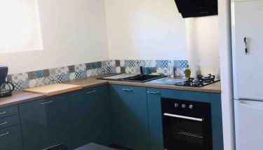 Gîte ,studio dans le village de lagnes - Foto 2