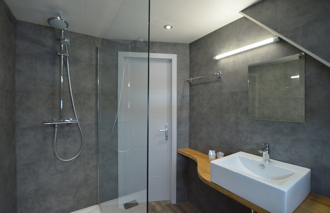Spacious Home With Garden - Foto 28