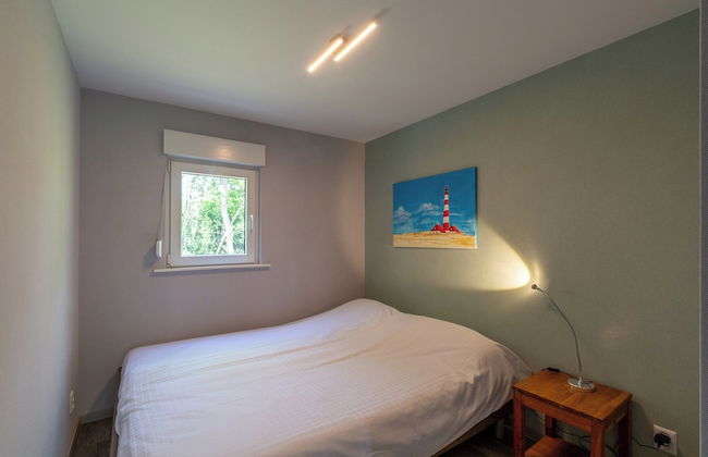 Cozy Holiday Home With Garden - Photo 3