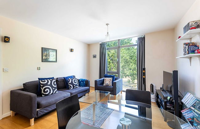 Modern 1 Bedroom Apartment in West London - Foto 14