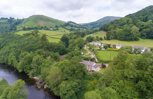 Riverside Cottage - Photo 8