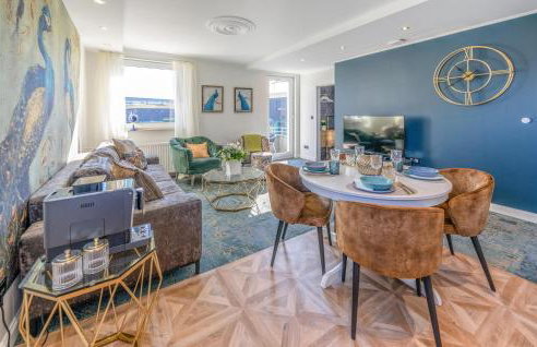 2 Bedroom Cozy Apartment In Mettmann - Foto 1