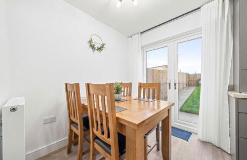 Fern Walk Cosy 3 Bedroom House - Dalkeith - Photo 26