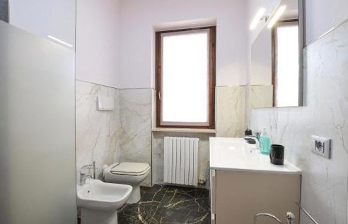 Gorgeous Apartment In Ospedaletto Di Pescant - Foto 23