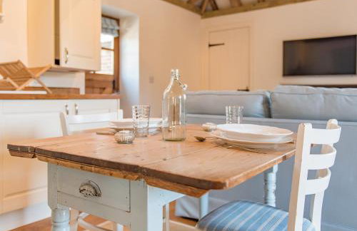 Shepherd's Cottage - Photo 8