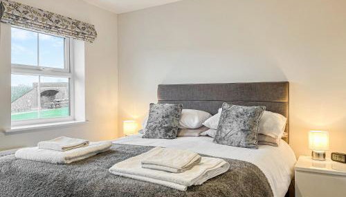 Crawshaw Cottage - Photo 5