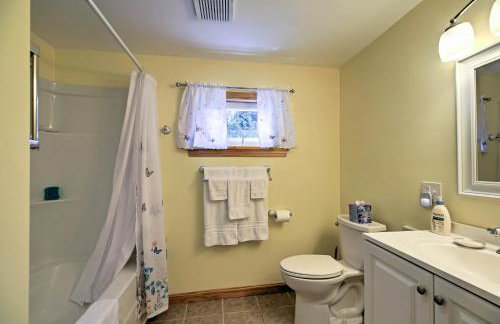 Willow Point about Lake Champlain House with 2 Kayaks! - Foto 14