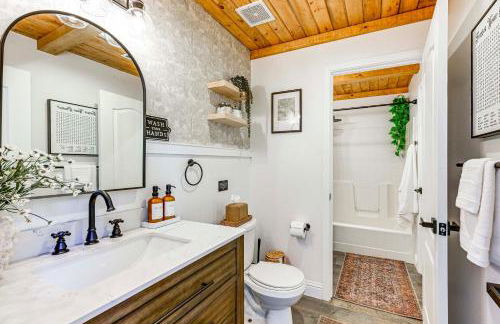 Enchanting Clovis Haven with Hot Tub and Private Pool! - Foto 11