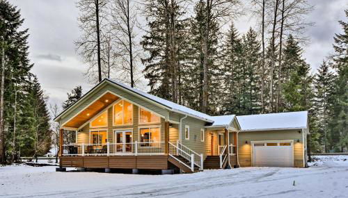 Family-Friendly Packwood Retreat with Deck! - Foto 3