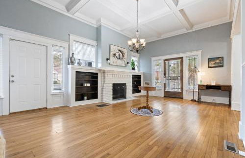 Spacious Homey Stay with Games, Gym, Near Downtown - Foto 6