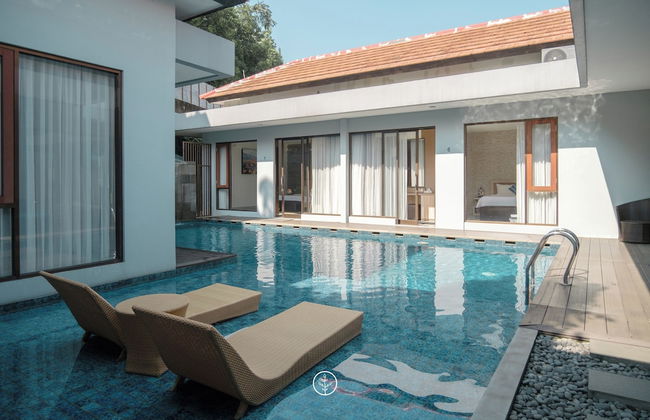 Kirei Mountain View 7BR Villa with a Private Pool - Photo 30