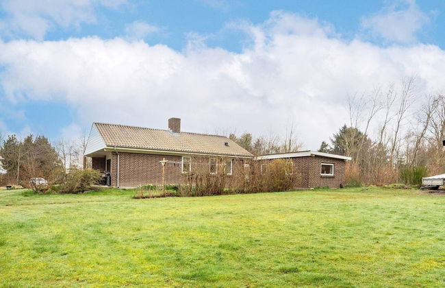 5 Person Holiday Home in Thyholm - Photo 33