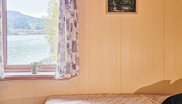 6 Person Holiday Home in Bygstad - Foto 2, Habitación