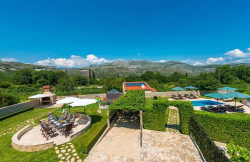 Vila Vergatum-privacy,gym,billiards,table tennis - Foto 25