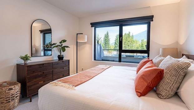 Huckin' Harry's by Revelstoke Vacations - Foto 2, Habitación