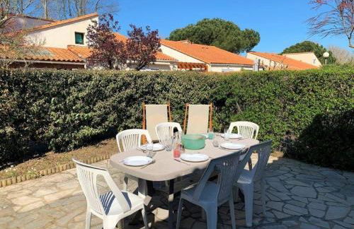 La Palmyre - PETITE VILLA MITOYENNE -PISCINE COLLECTIVE- PROCHE CENTRE - Foto 13