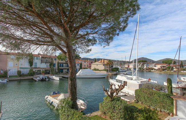 Charming Holiday Home With Terrace - Photo 13