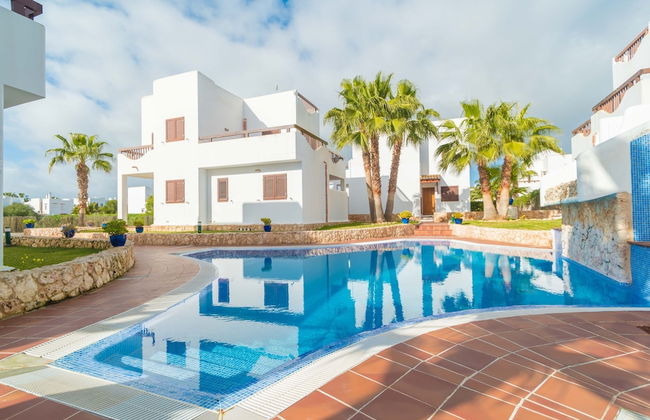 Marina D or Iv Casa 5 - Photo 1