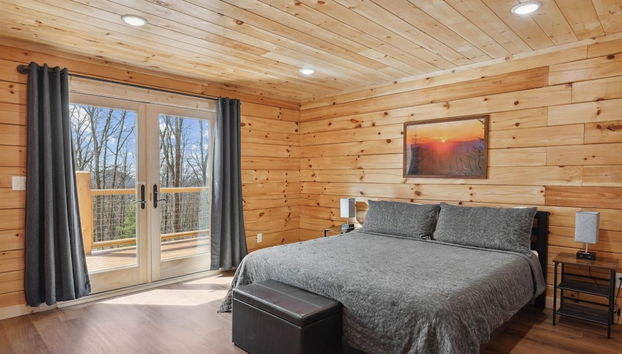 Above The Summit 5 Bedroom Cabin by RedAwning - Foto 4, Habitación