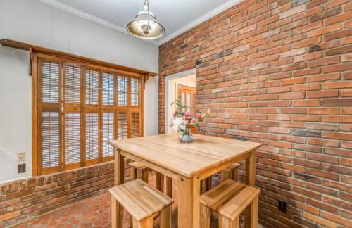 Near the Airport and Graceland Holmesdale Hideout - Foto 7