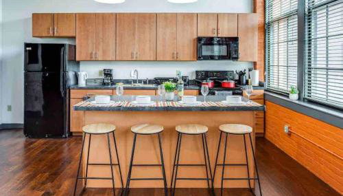 NY Style Centric Loft with King Bed by Park av. - Foto 5