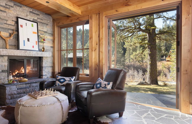 Hunter by Avantstay Riverfront Cabin w/ Prvt Cottage 5mins From Palisades - Photo 9