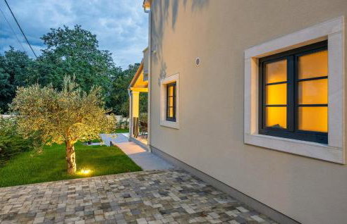 5 Bedroom Nice Home In Manjadvorci - Foto 26