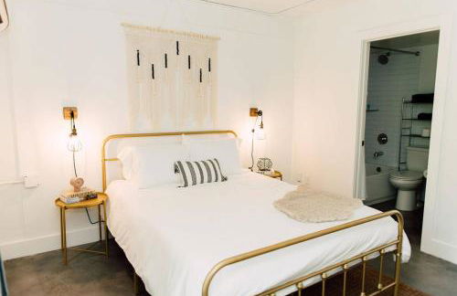 *NEW* The Camille | ATL Skyline | Rooftop | Cozy - Foto 6