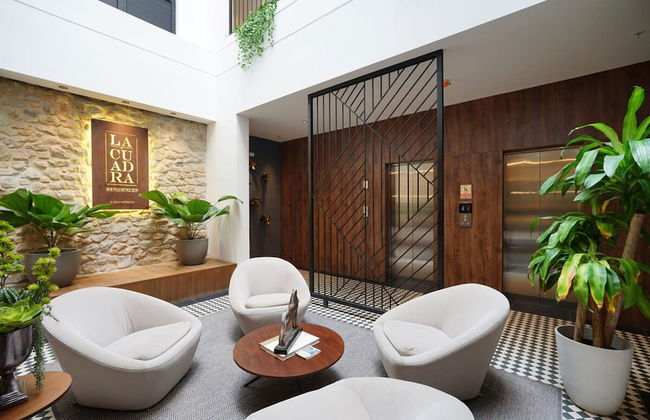 w Majestic 2BR w Modern Deco in Casco Viejo - Photo 28