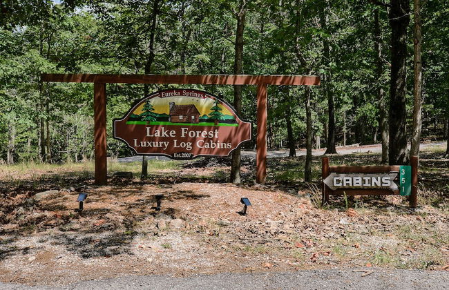 Lake Forest Luxury Log Cabins - Foto 38