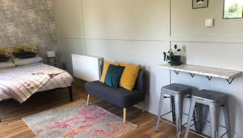 Willow Lodge 1 - Photo 1