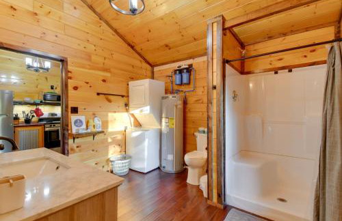 Fireside Evenings Red River Gorge Gem with Hot Tub - Foto 16