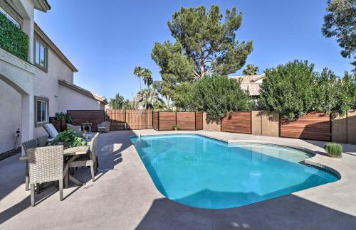 Lavish Family Escape with Game Room in Avondale! - Foto 33