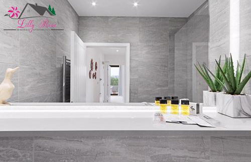 LillyRose Serviced Apartments - St Albans City Centre, Parking - Photo 35