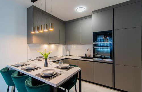 Flexible SelfCheckIns 81 - Zagreb - Arena - Garage - Loggia - Foto 7