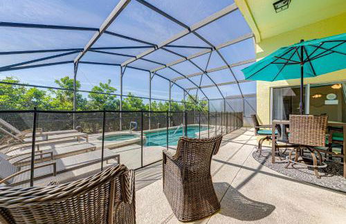 #463-Fabulous 4 bed villa with south facing private pool and spa overlooking water - Foto 7