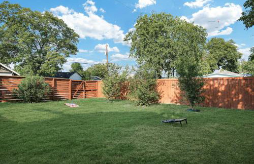 Getaway Near River Walk DT Yard BBQ Pet Games - Foto 22