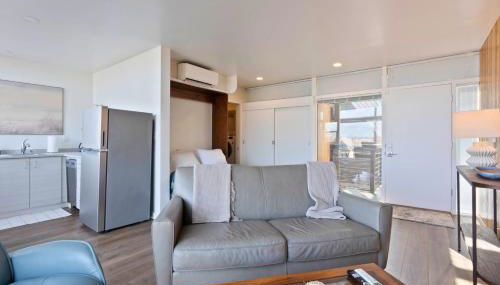 Midcentury Stay w Free Parking - Foto 4